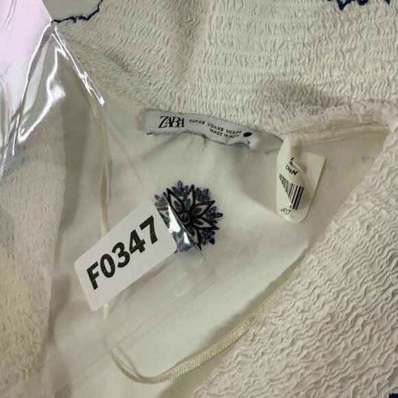 Zara Kara Top White with Blue Embroidery XS Button Front Boxy Peter Pan Collar - Picture 3 of 10